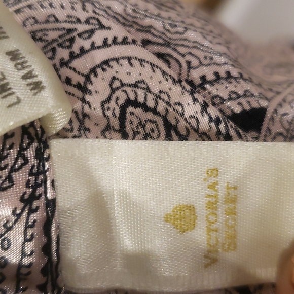 Victoria's Secret Size S - Picture 7 of 8